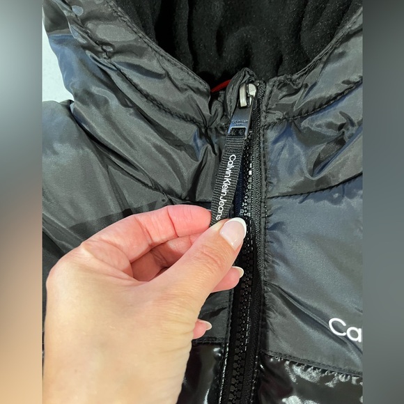 Calvin Klein puffer jacket sizes 5 6 years winter coat kids - Picture 6 of 8